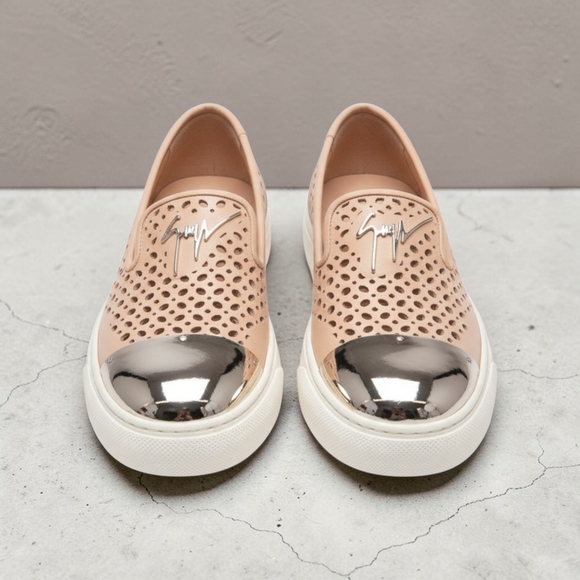 Blush Pink Giuseppe Zanotti Flats - Picture 2 of 5